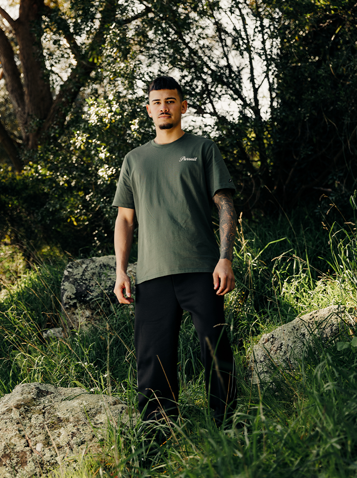 Track Tee in Grounded